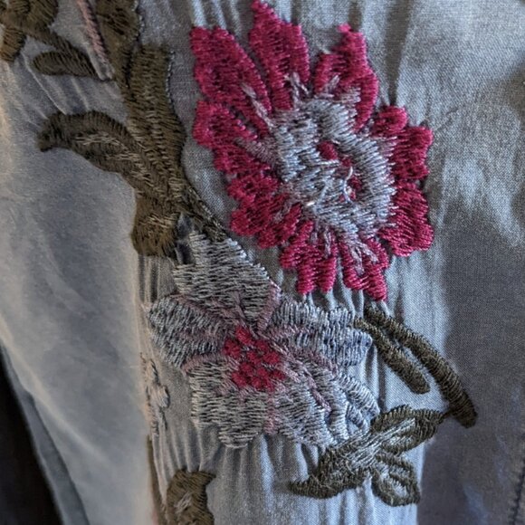 Embroidered,  button front Shirt - Picture 4 of 9